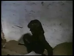 メイドは貧しい人々をきれいに 50 代 女性 エロ 動画