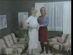 カウボーイの衣装を持つ少女の狂乱 女性 専用 アダルト 画像