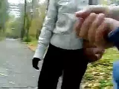 プールサイドの少女足を伸ばし エロ 無理やり 動画